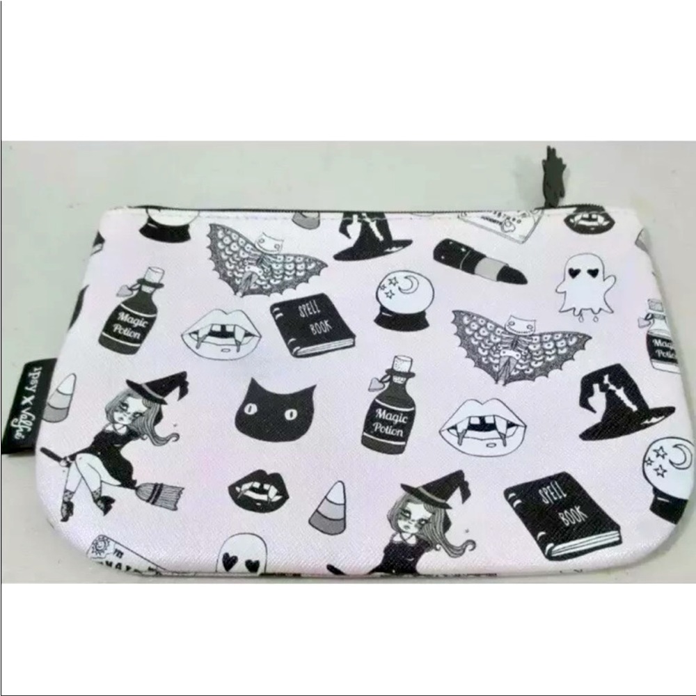 Halloween Ipsy October 2016 Black Magic by Valfre Glam Makeup Holder Bag Only